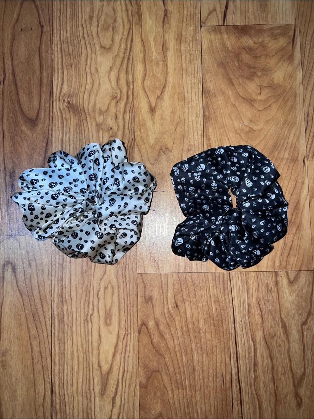 2 Piper K Halloween Skull Scrunchies